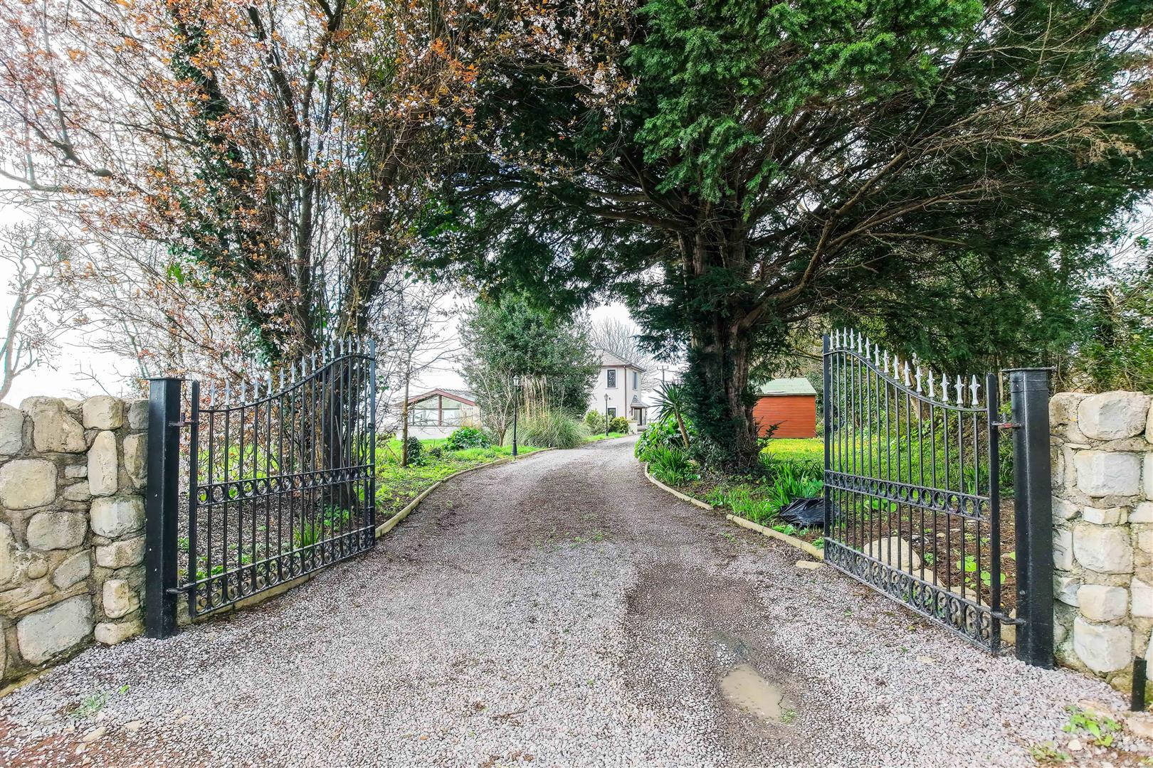 Gileston Road, Gileston, Vale Of Glamorgan, CF62 4HU